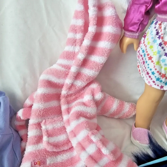 American Girl 88 Truly Me Doll Blue Eyes Pastel Multicolor Hair + CLOTHES +  WIG - Picture 16 of 16